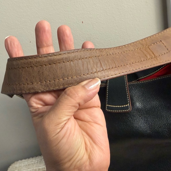 Dooney & Bourke Green and Brown Leather Shoulder Bag with Hobo Style, & Acc. UGC - Picture 16 of 16